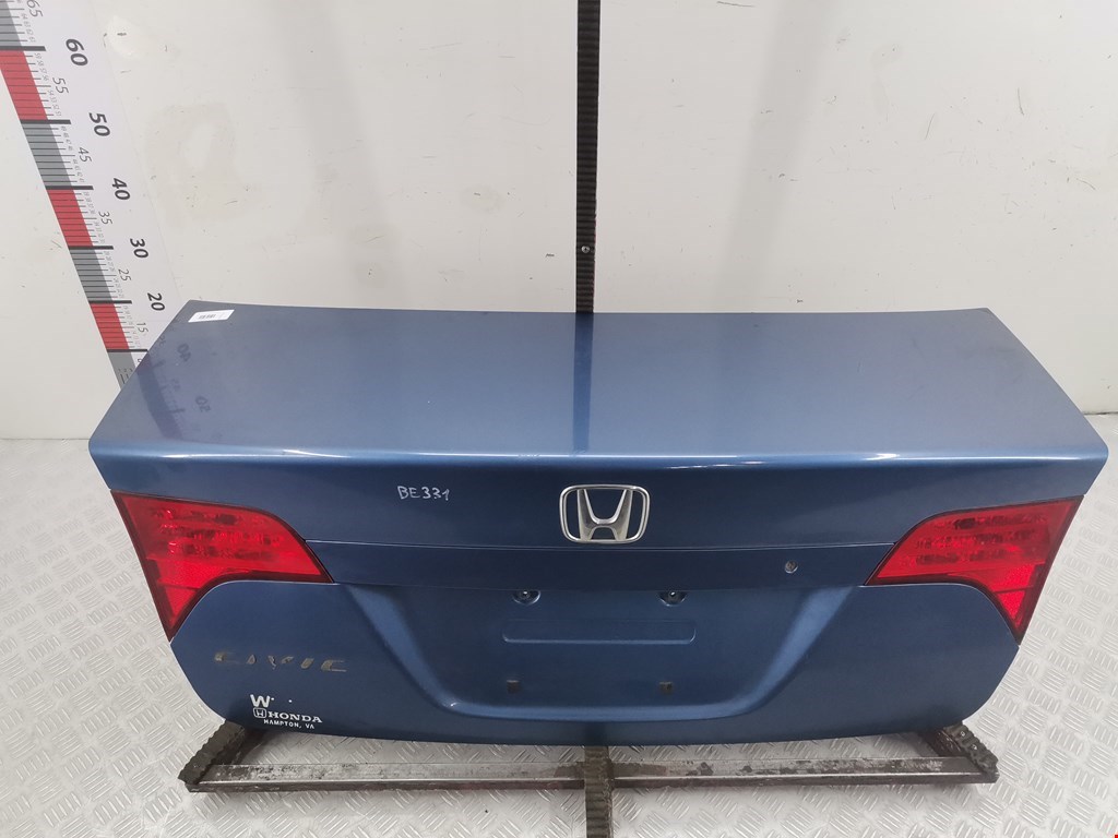 Крышка (дверь) багажника Honda Civic 8 купить в Беларуси