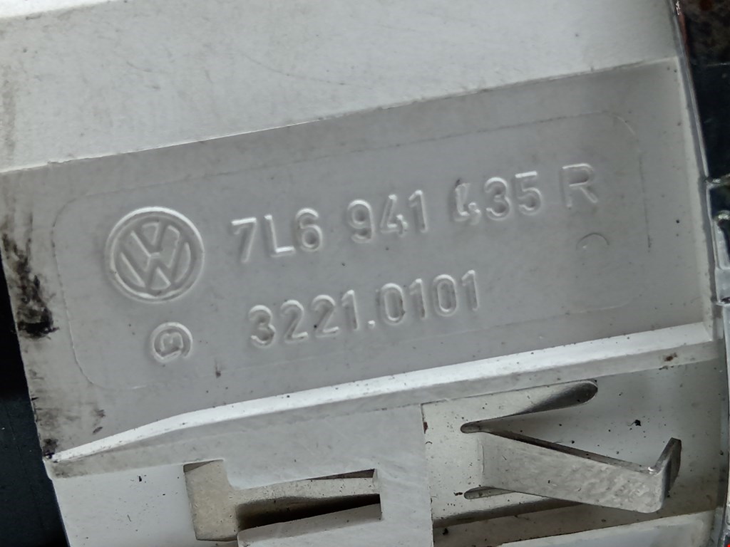 Кнопка переключения полного привода Volkswagen Touareg 1 купить в Беларуси