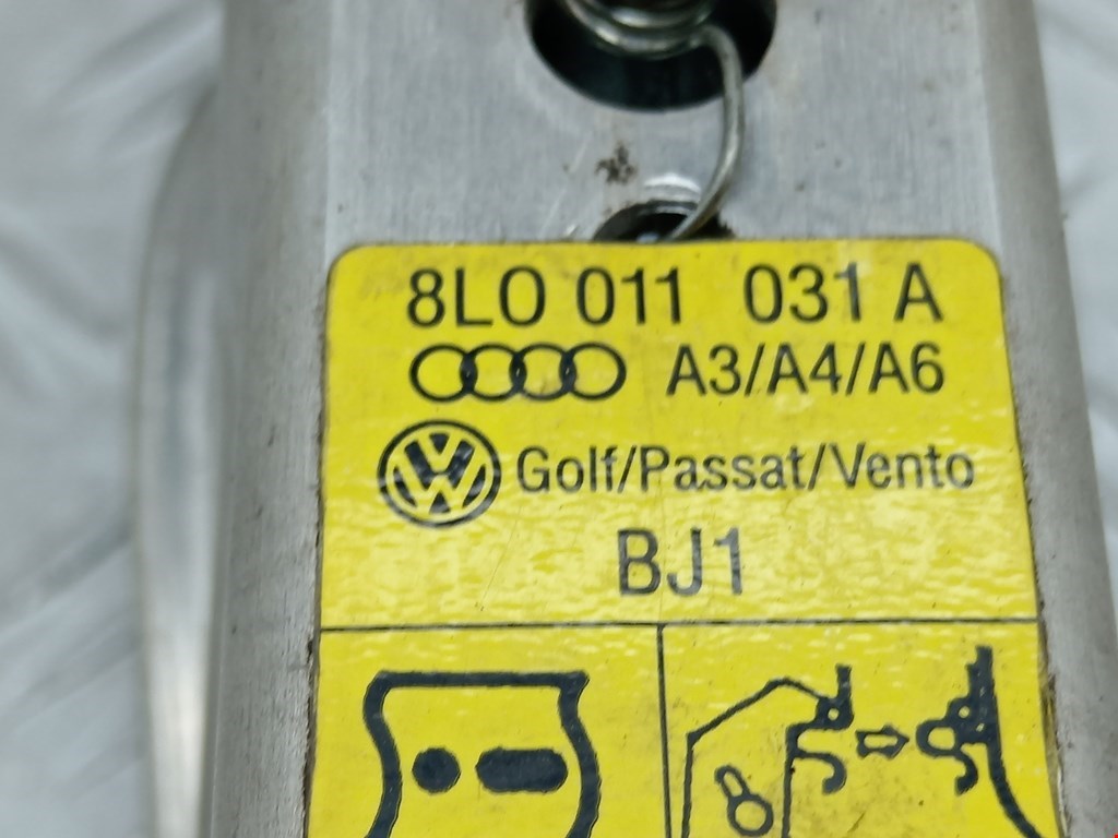 Домкрат Audi A4 B5 купить в России