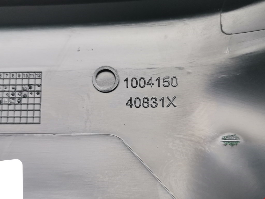 Кожух рулевой колонки Ford Fiesta 6 купить в России