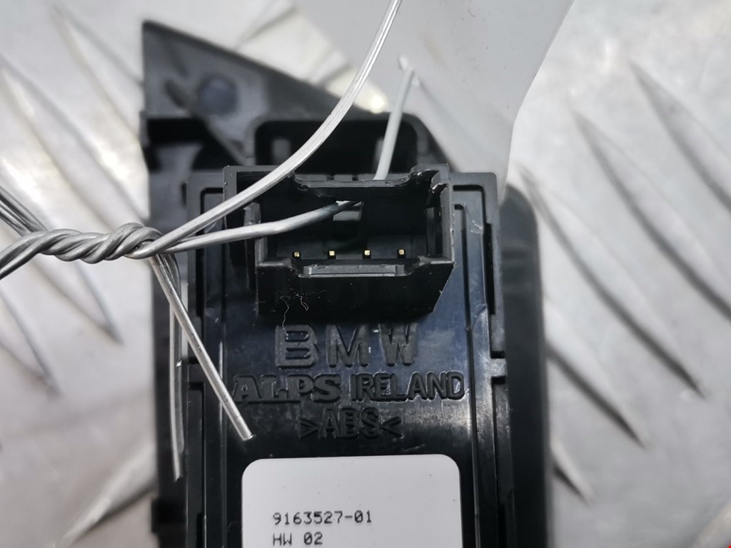 Кнопка стеклоподъемника BMW 5-Series (F07/F10/F11/F18) купить в Беларуси