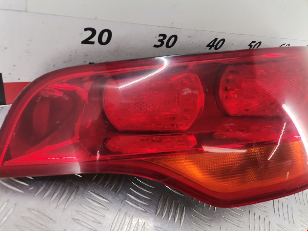 Фонарь крышки багажника правый Audi Q7 4L купить в России