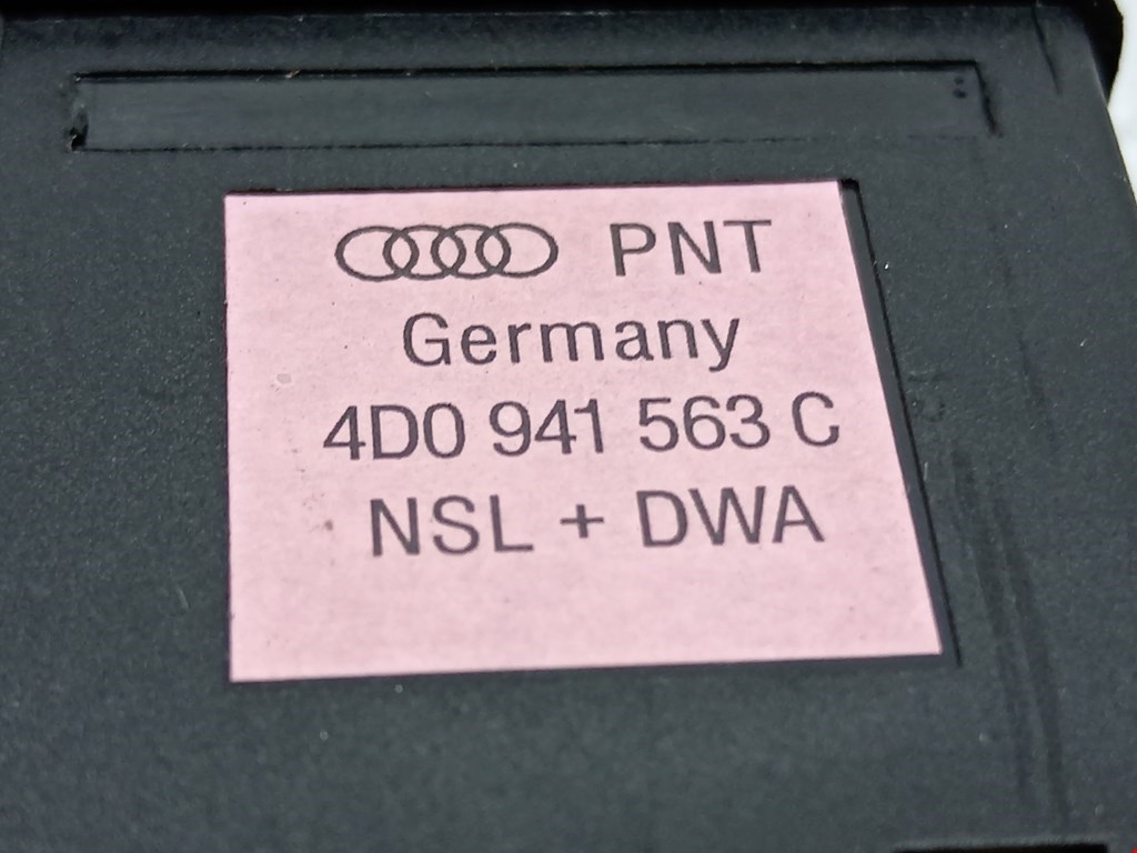 Кнопка противотуманных фар Audi A8 D2 купить в России