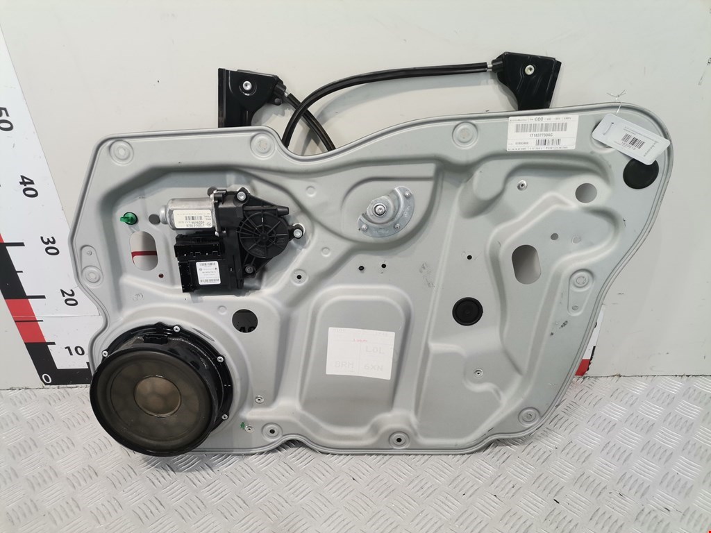 Стеклоподъемник электрический двери передней правой Volkswagen Touran 1 купить в Беларуси