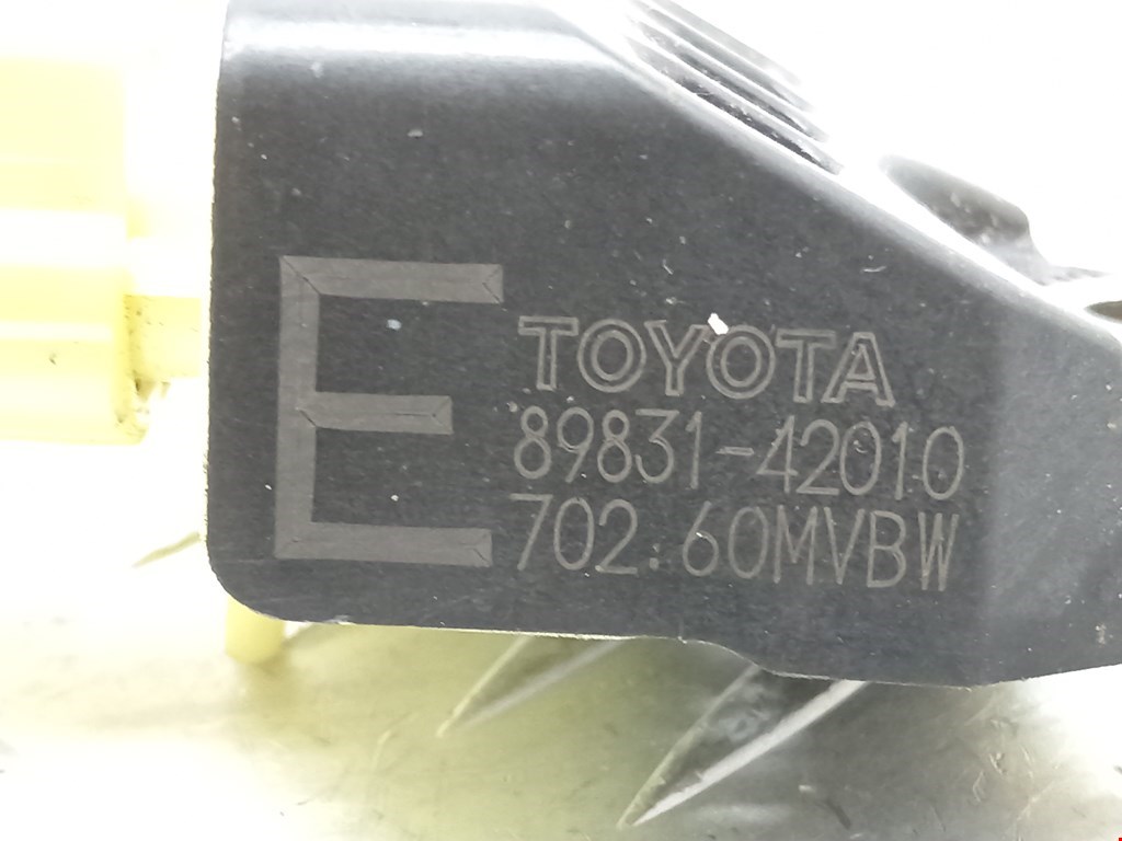 Датчик удара Toyota Rav4 3 купить в России