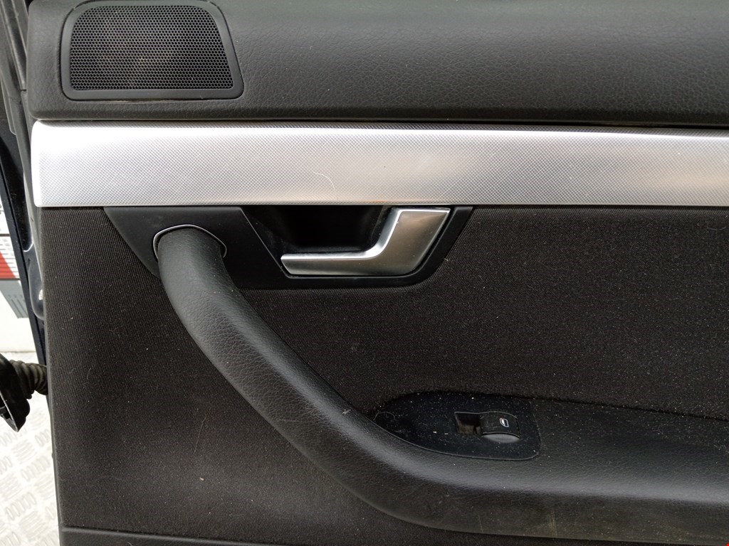 Дверь задняя правая Audi A4 B7 купить в Беларуси
