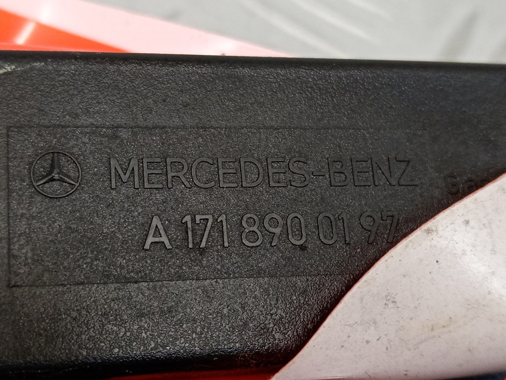 Знак аварийной остановки Mercedes CLC (CL203) купить в России