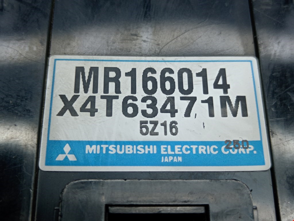 Блок управления раздаточной коробкой Mitsubishi L200 3 купить в России