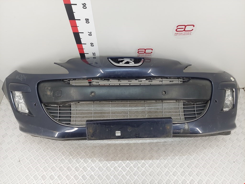 Бампер передний Peugeot 308 купить в Беларуси