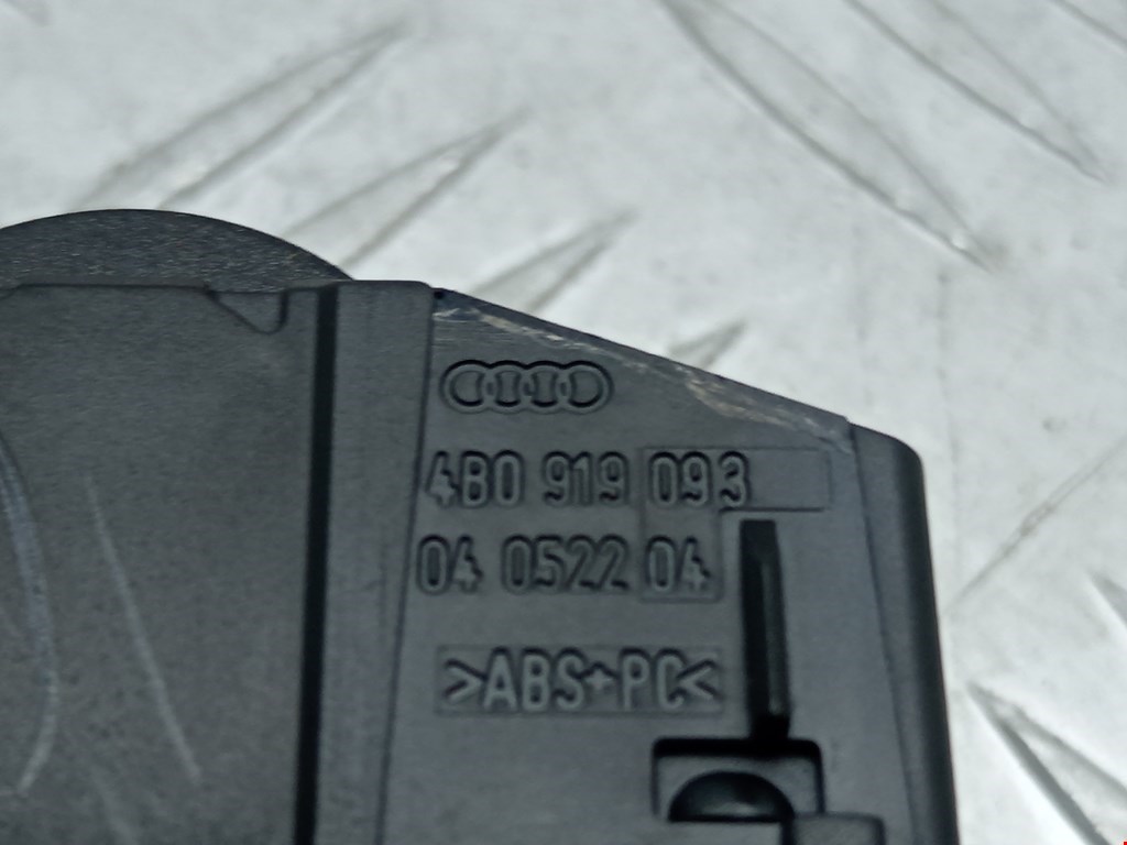 Кнопка освещения панели приборов Audi A6 C5 купить в России