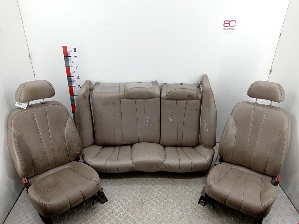 Салон (сидения) комплект Mazda Xedos6 купить в России