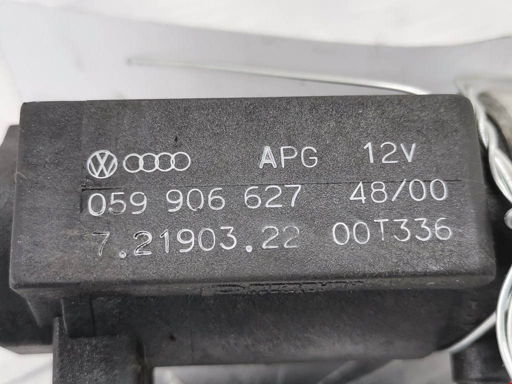 Преобразователь давления (соленоид наддува/EGR) Audi A6 C5 купить в России