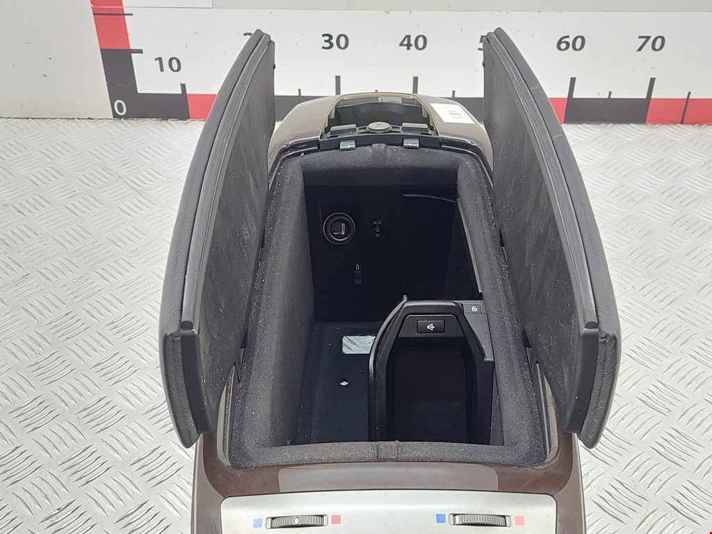 Подлокотник BMW 7-Series (E65/E66) купить в России