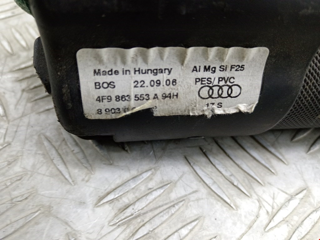 Шторка (полка) багажника Audi A6 C6 купить в России