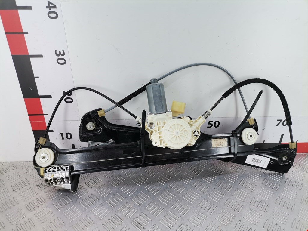 Стеклоподъемник электрический двери передней правой BMW 5-Series (E60/E61) купить в России