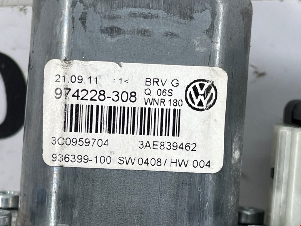 Моторчик стеклоподъемника Volkswagen Passat 7 купить в России