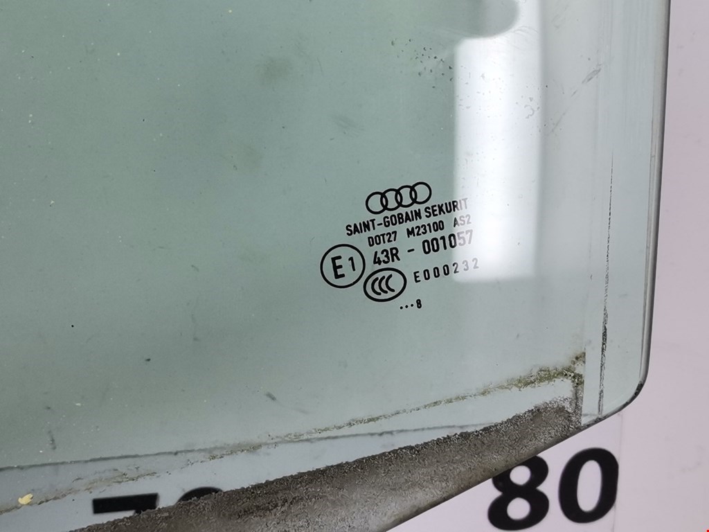 Стекло двери задней левой Audi A3 8P купить в России