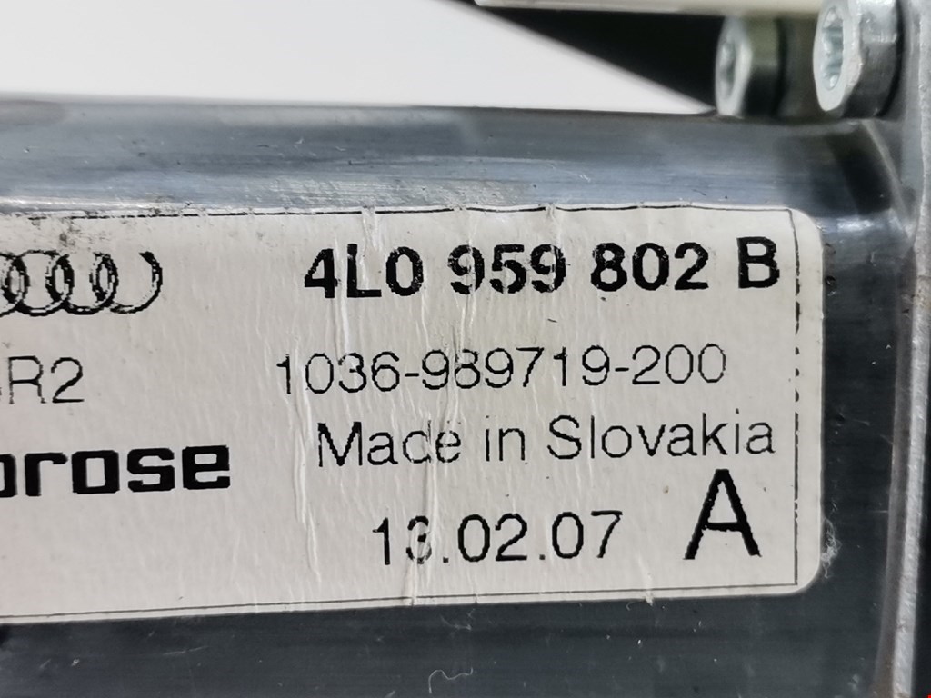 Стеклоподъемник электрический двери передней правой Audi Q7 4L купить в России