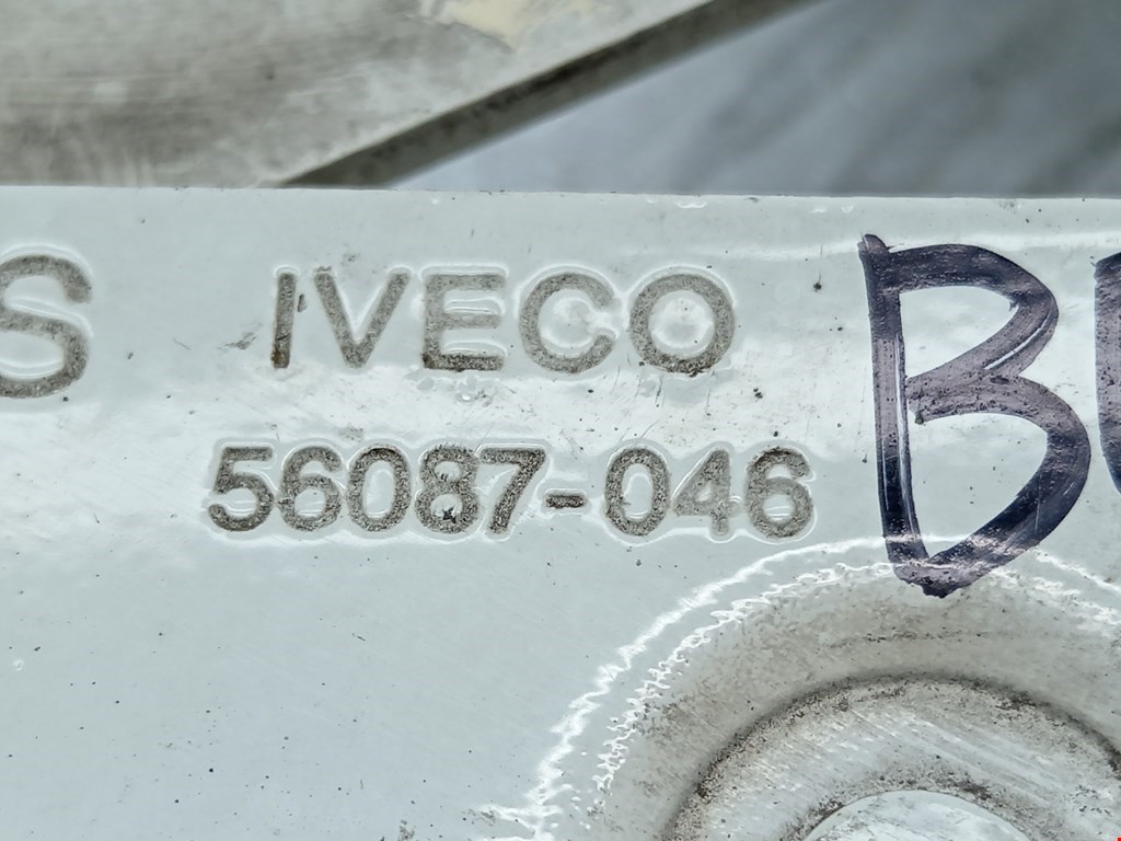 Петля капота левая Iveco Daily 4 купить в России