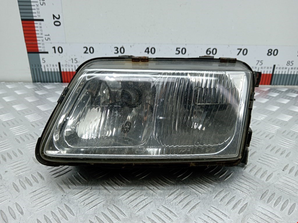 Фара левая Audi A3 8L