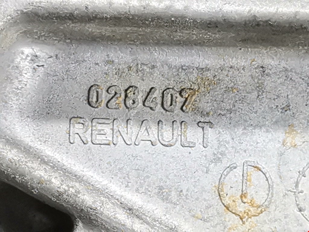 Кронштейн двигателя (лапа крепления) Renault Megane 1 купить в России