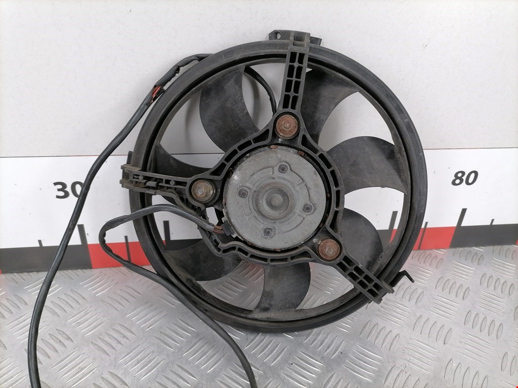 Вентилятор радиатора кондиционера Audi A4 B5 купить в России