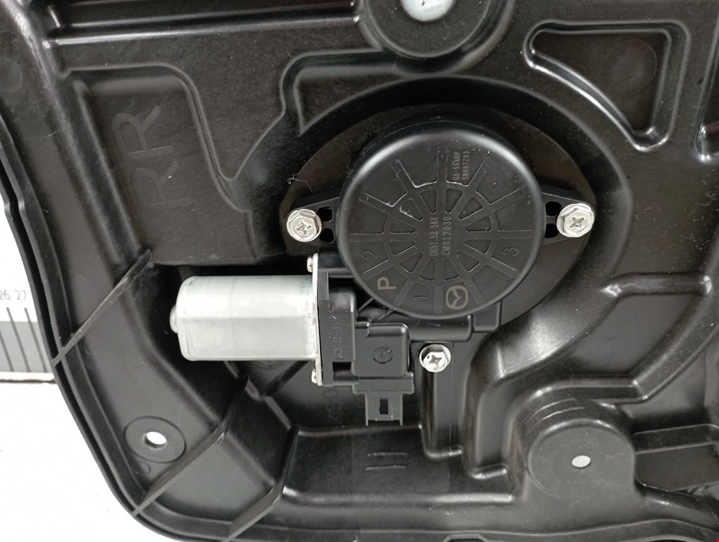 Стеклоподъемник электрический двери задней правой Mazda 6 GH купить в России