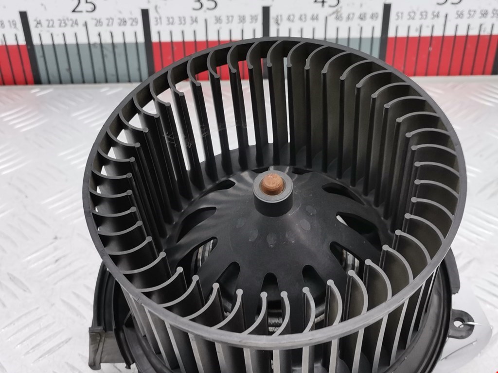 Моторчик печки (вентилятор отопителя) Citroen Picasso купить в Беларуси
