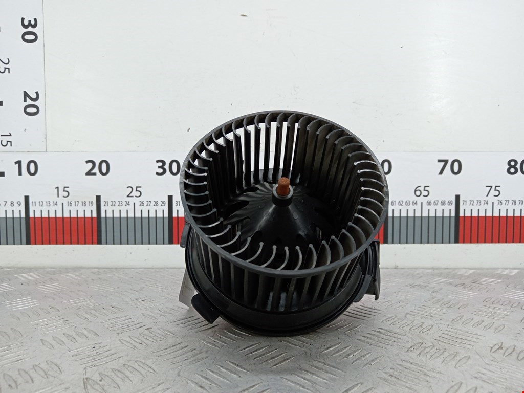 Моторчик печки (вентилятор отопителя) Citroen Picasso
