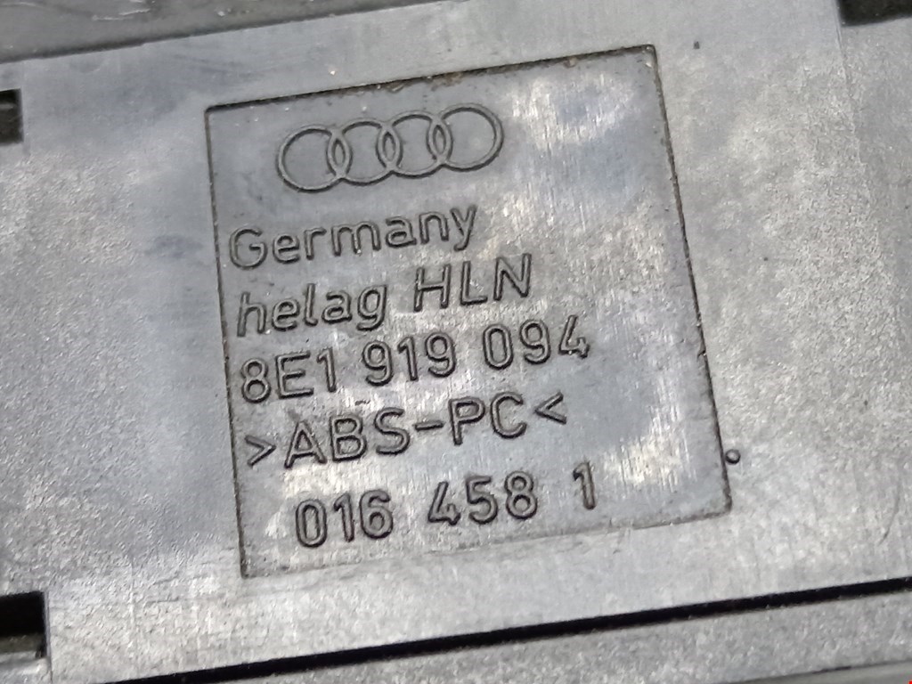 Кнопка корректора фар Audi A4 B6 купить в России