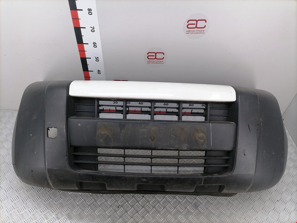 Бампер передний Peugeot Bipper