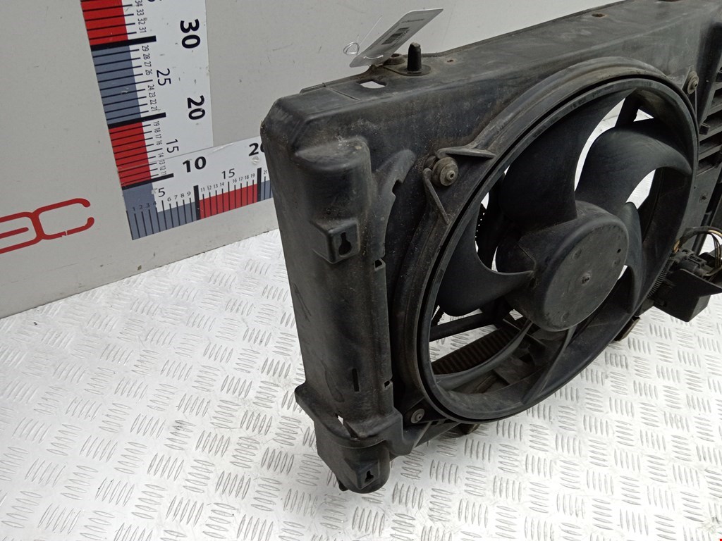 Вентилятор радиатора основного Citroen Berlingo 1 купить в Беларуси