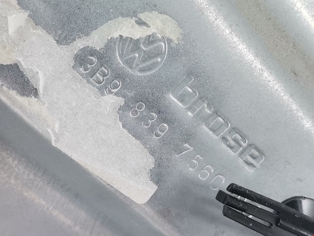 Стеклоподъемник электрический двери задней правой Volkswagen Passat 5 GP купить в Беларуси