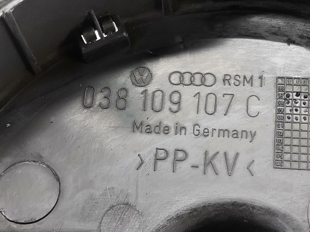 Кожух ремня ГРМ Audi A3 8L купить в Беларуси