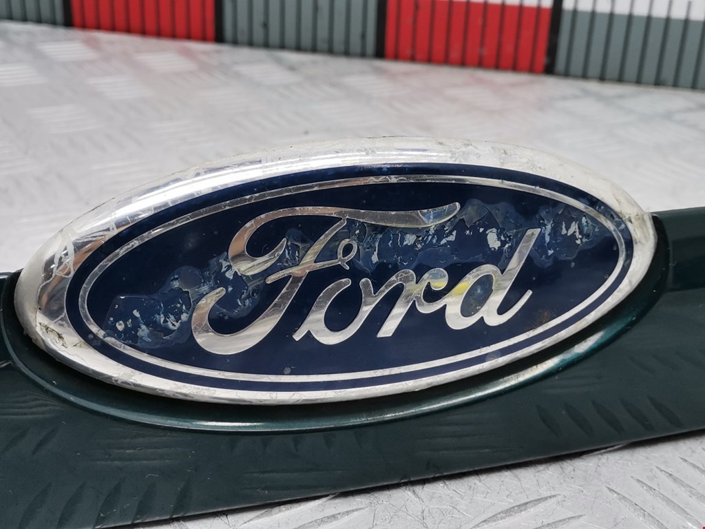Ручка крышки багажника Ford Focus 2 купить в Беларуси