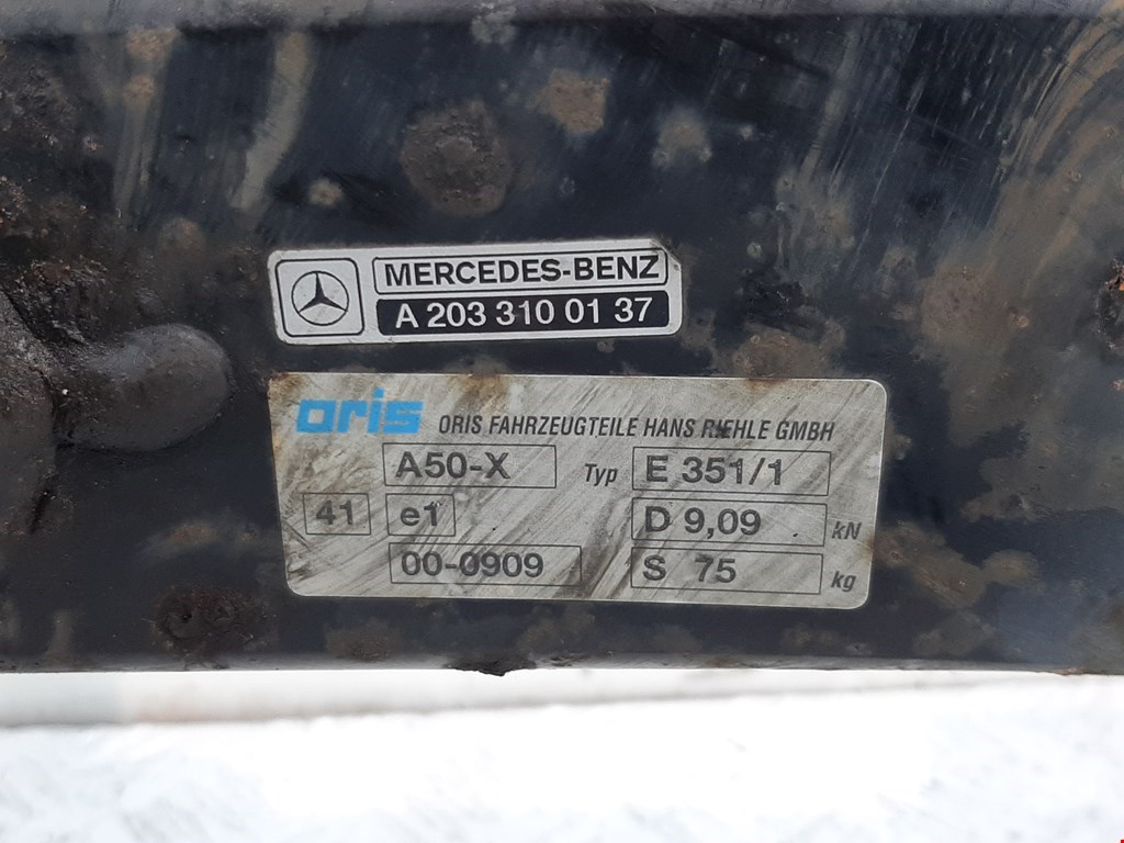 Фаркоп (прицепное устройство) Mercedes C-Class (W203) купить в России