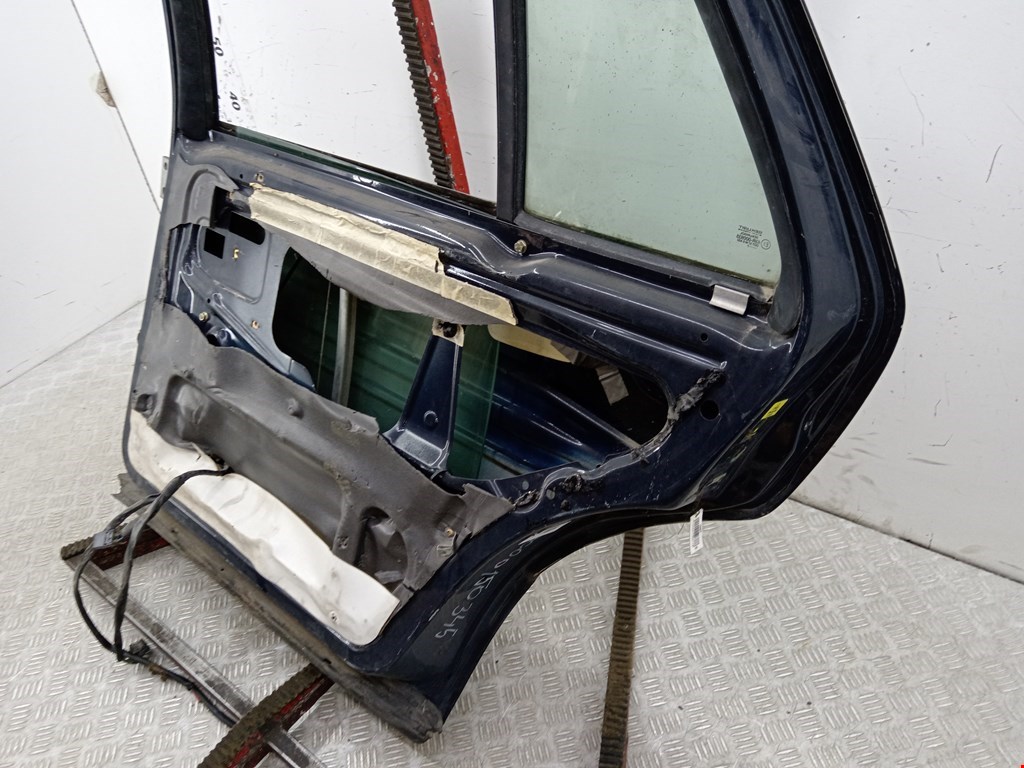 Дверь задняя правая Saab 900 2 купить в Беларуси