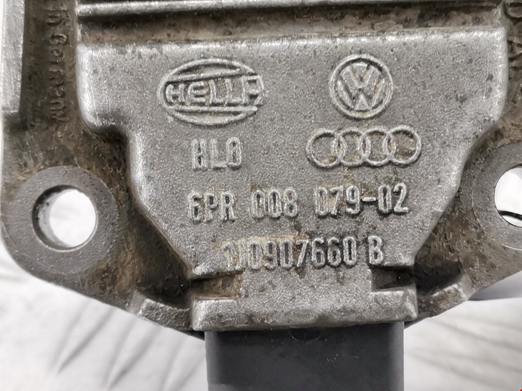 Датчик уровня масла Volkswagen Sharan 1 купить в России