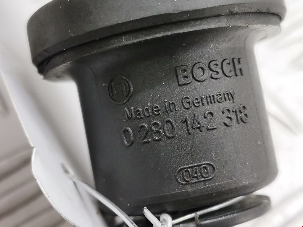 Клапан вентиляции топливного бака Opel Corsa B купить в Беларуси