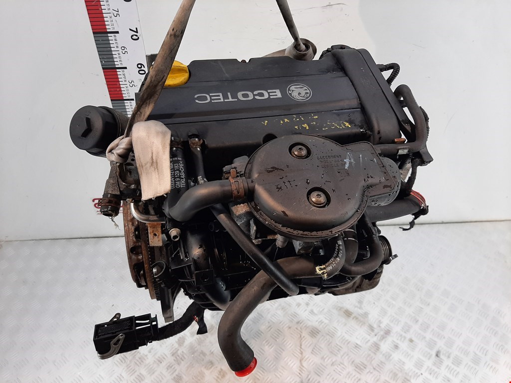 Двигатель (ДВС) под разборку Opel Corsa C купить в России