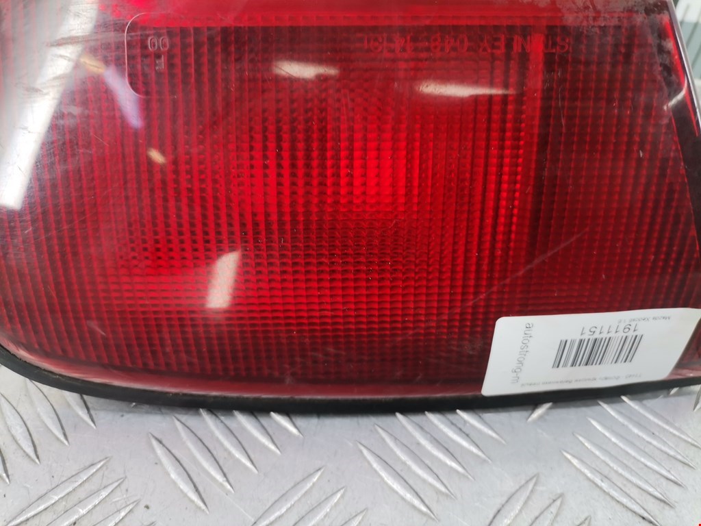 Фонарь крышки багажника левый Mazda Xedos6 купить в Беларуси