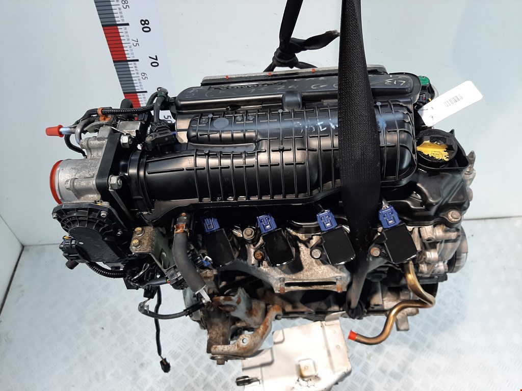 Двигатель (ДВС) под разборку Honda Civic 8 купить в России