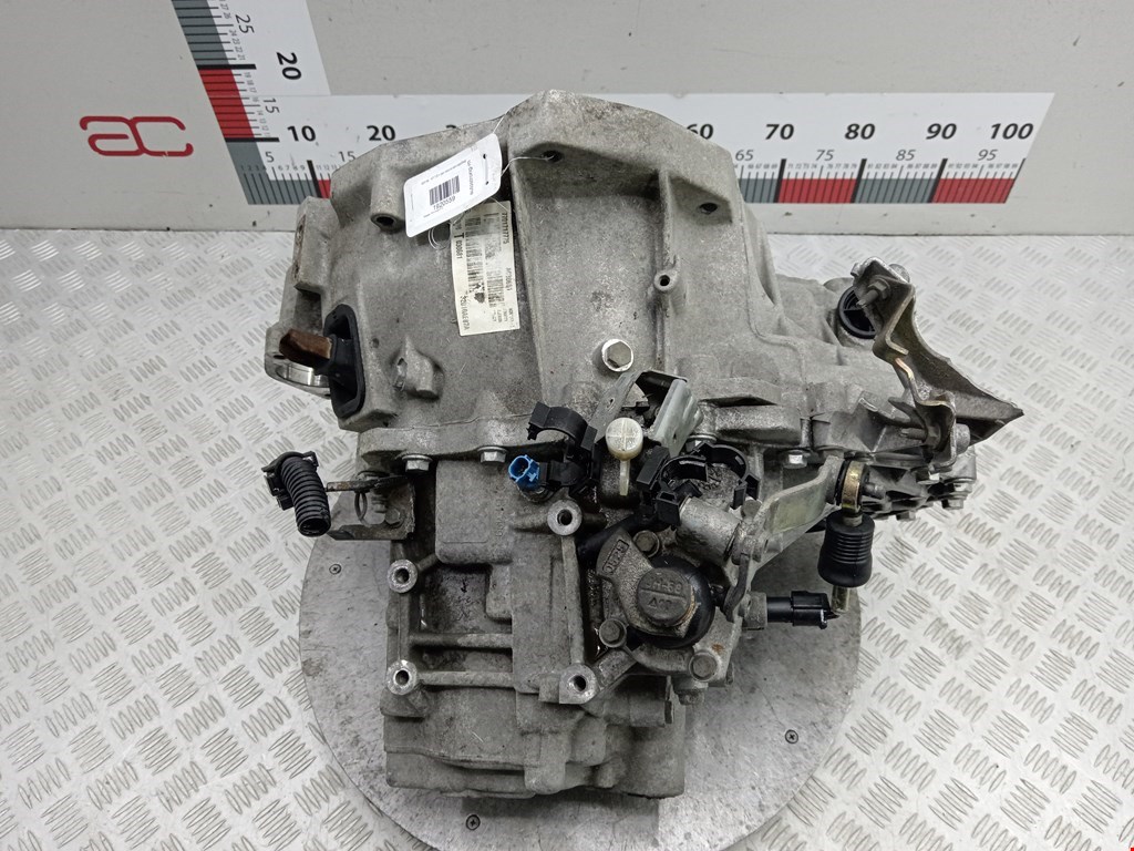 Коробка передач Nissan Primera P12 2.0 i QG20