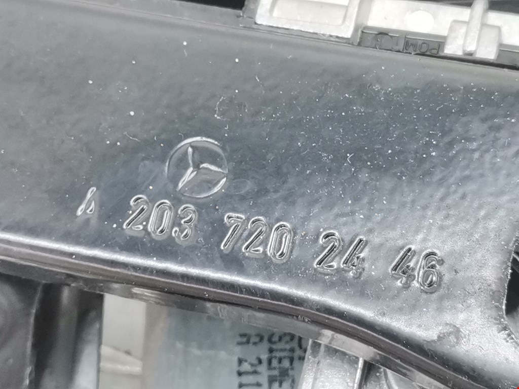 Стеклоподъемник электрический двери передней правой Mercedes C-Class (W203) купить в России