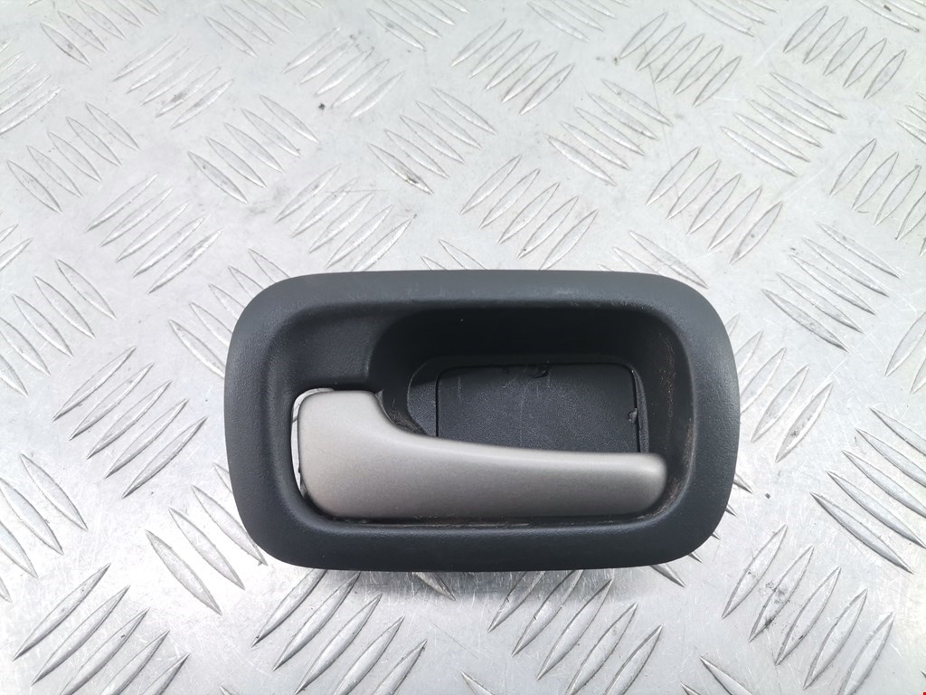 Ручка двери внутренняя задняя левая Honda CRV 2 купить в России