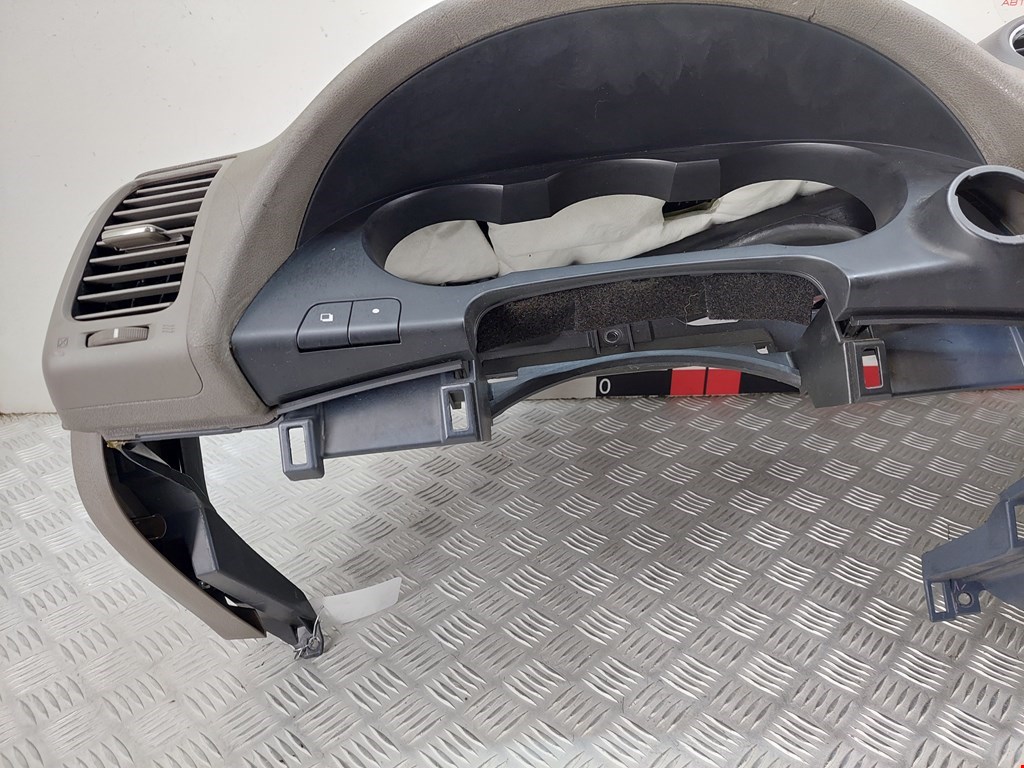 Торпедо (панель передняя) Nissan Altima (L32) купить в Беларуси