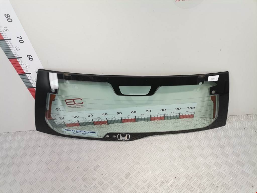 Стекло заднее Honda CR-V 2 купить в Беларуси