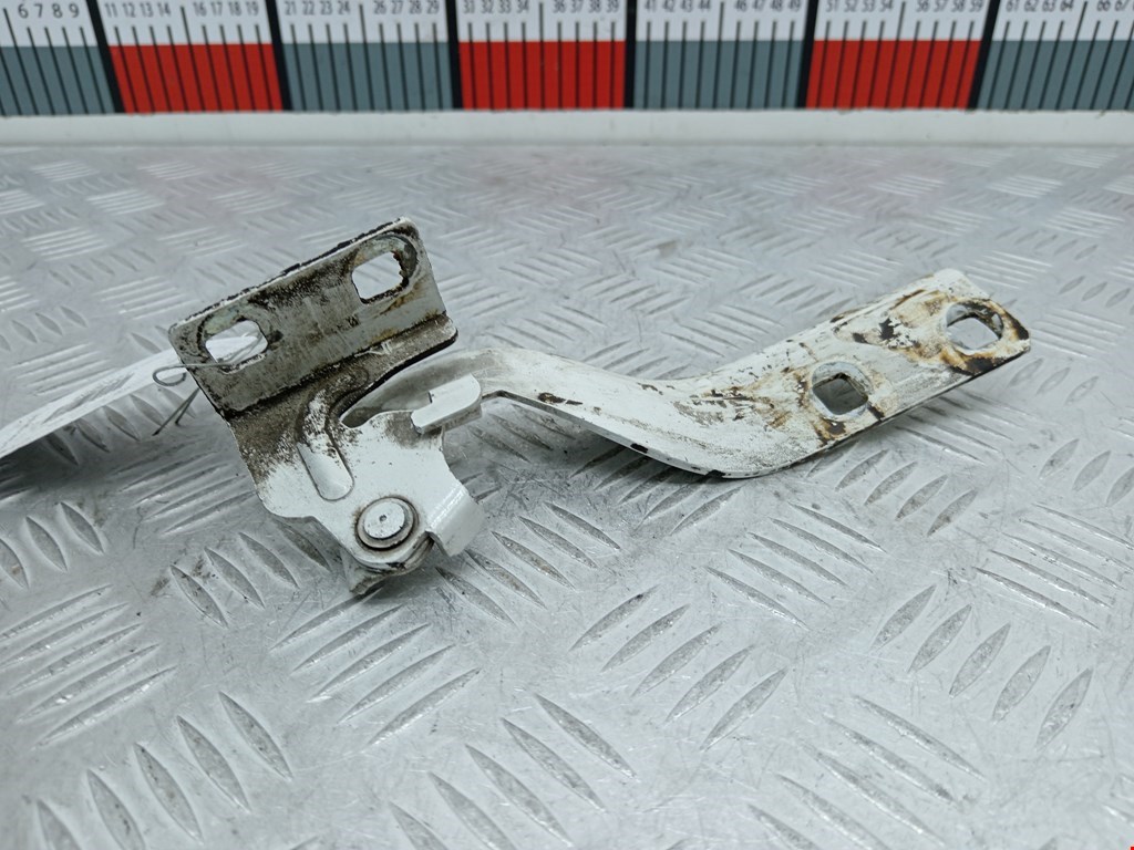Петля капота левая Peugeot Boxer 2