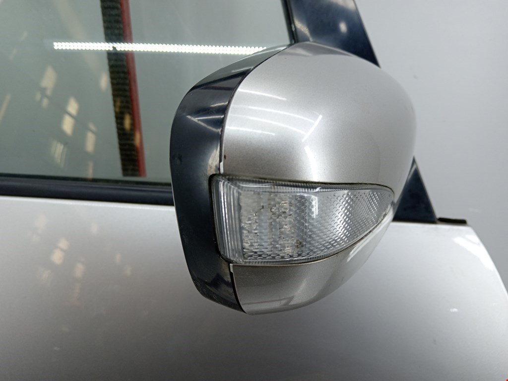 Дверь передняя правая Mitsubishi Grandis купить в Беларуси