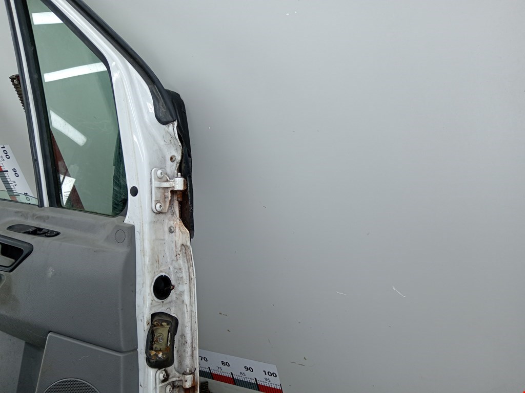 Дверь передняя левая Mercedes Sprinter 2 (W906) купить в России